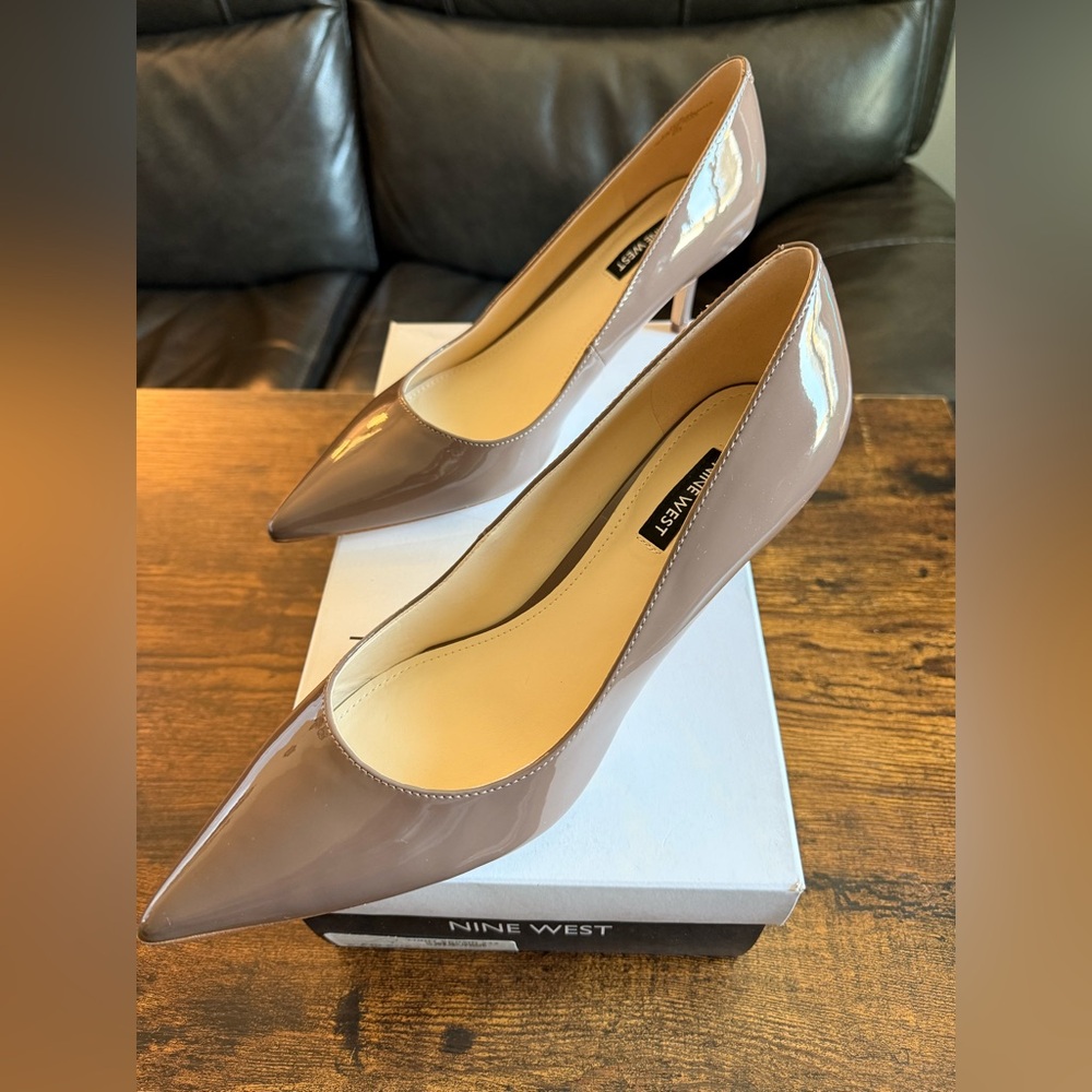 Nine West Tan Heels Sleek Pointed Toe Stiletto